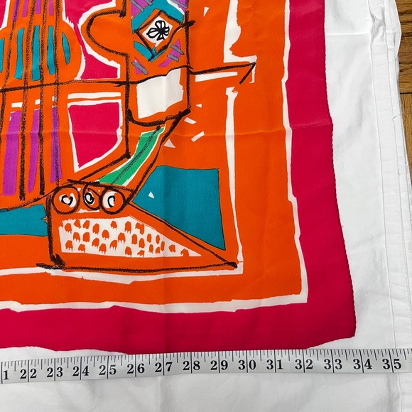 Vintage Silk Scarf King of Clubs Design – Hand-Rolled Mid-Century Pop Art - Picture 8 of 12